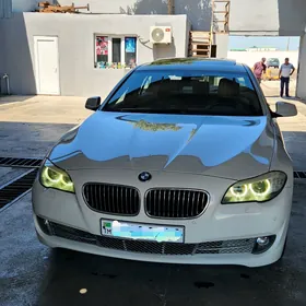 BMW F10 2011