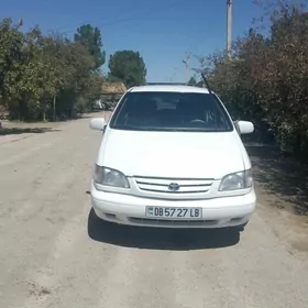 Toyota Sienna 2000