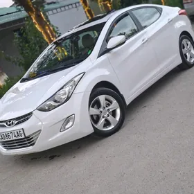 Hyundai Elantra 2011