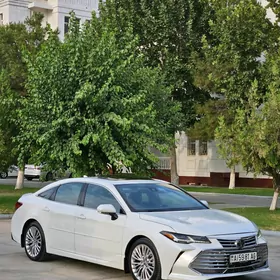 Toyota Avalon 2020