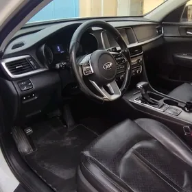Kia Optima 2020