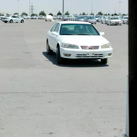 Toyota Camry 2001