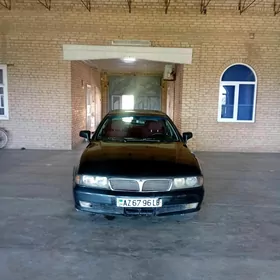 Mitsubishi Diamante 1995