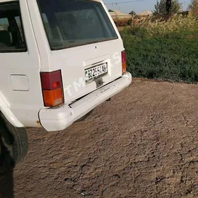 Jeep Cherokee 1993