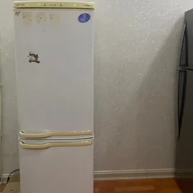 Holadilnik Samsung
