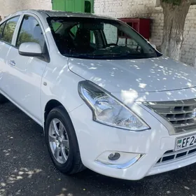 Nissan Sunny 2014