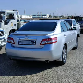 Toyota Camry 2011