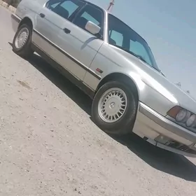 BMW 525 1990