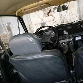 Lada 2106 2000