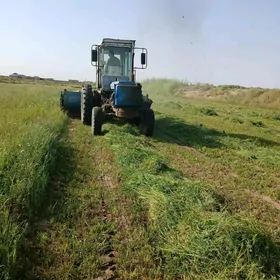 MTZ T-28 2003