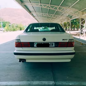 BMW 525 1993