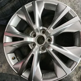 HIGHLANDER DISKA 18 xle
