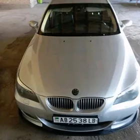 BMW E60 2004