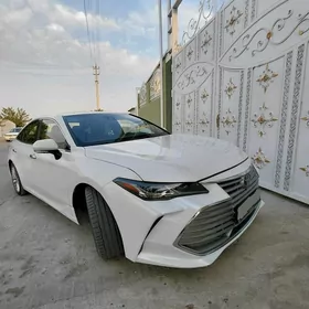 Toyota Avalon 2019