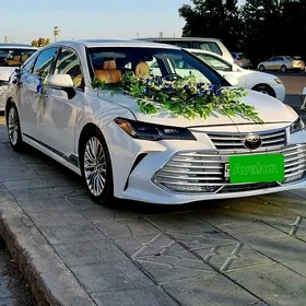 Toyota Avalon 2019