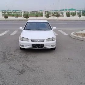 Toyota Camry 2001