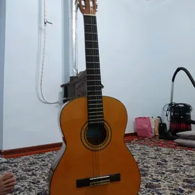 Gitara ýamaha c 70