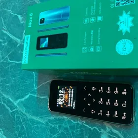 Maxfone Max 8
