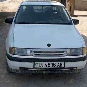 Opel Vectra 1990
