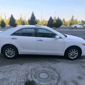 Toyota Camry 2011