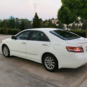 Toyota Camry 2010