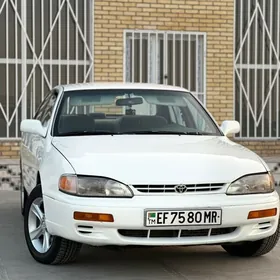 Toyota Camry 1996