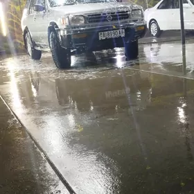 Nissan Pathfinder 1998