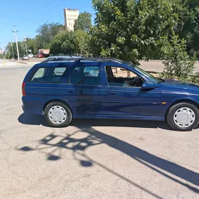 Opel Vectra 2000