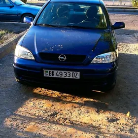Opel Astra 2000