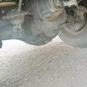 mos Volvo