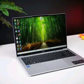 2025 ACER i5-13Gen 16/512GB
