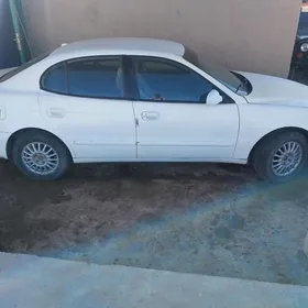 Daewoo Leganza 2001