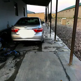 Toyota Camry 2015