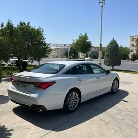 Toyota Avalon 2020