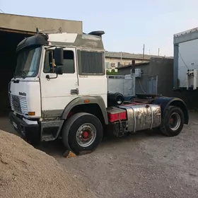 Iveco Magirus 2000