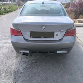 BMW E60 2003