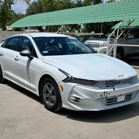 Kia K5 2021