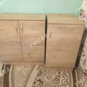 Шкафчики(тумбочки)