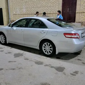 Toyota Camry 2010