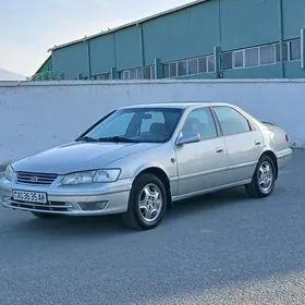 Toyota Camry 1999