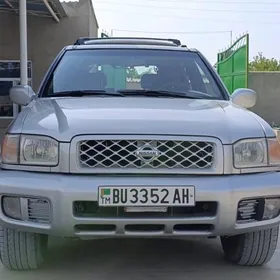 Nissan Pathfinder 2001