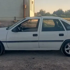 Opel Vectra 1990