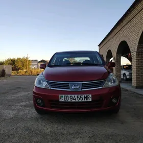Nissan Versa 2010
