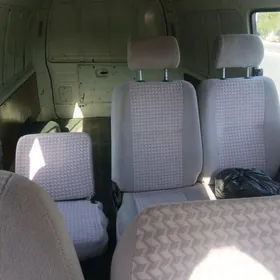 Toyota Hiace 2008
