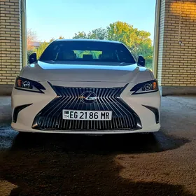 Lexus ES 350 2020