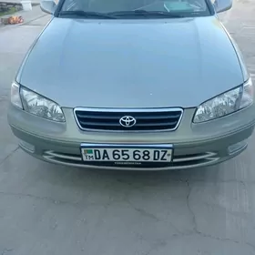Toyota Camry 1997