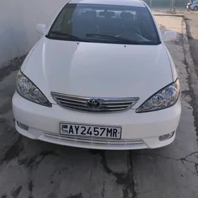 Toyota Camry 2005