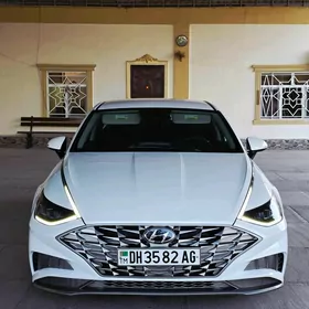 Hyundai Sonata 2021