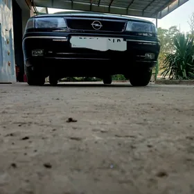 Opel Vectra 1993