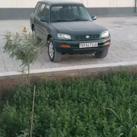 Toyota RAV4 1997